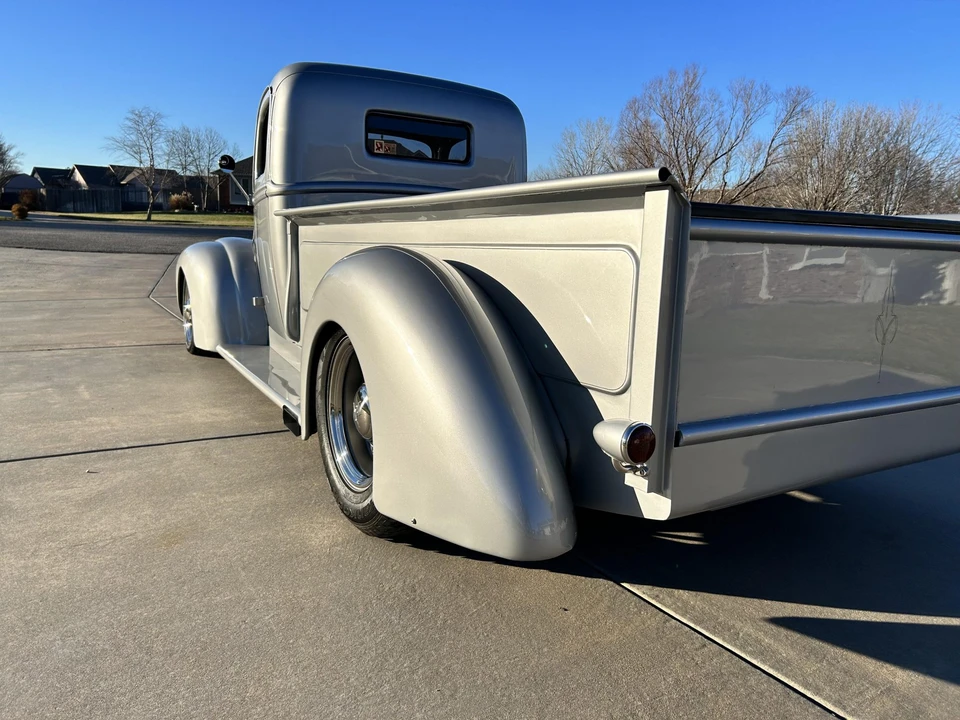 1946 Ford Pickup (1940-1947) - Image 24 of 31