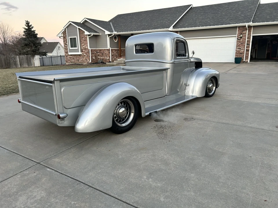 1946 Ford Pickup (1940-1947) - Image 9 of 31