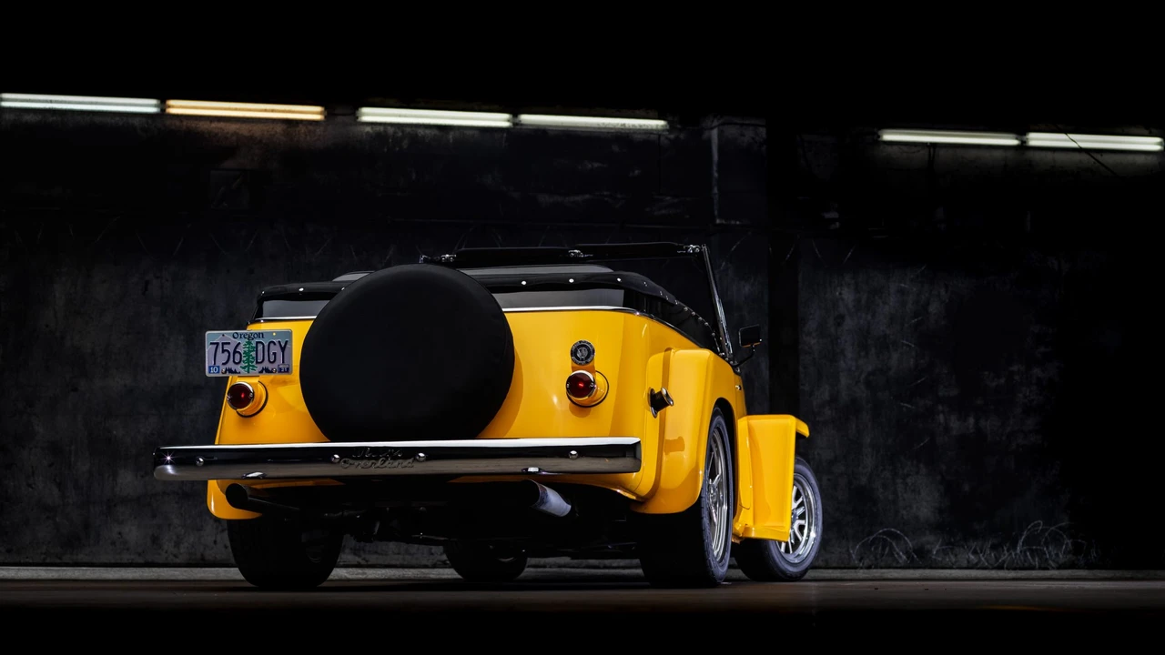 1949 Willys Jeepster - Image 14 of 31