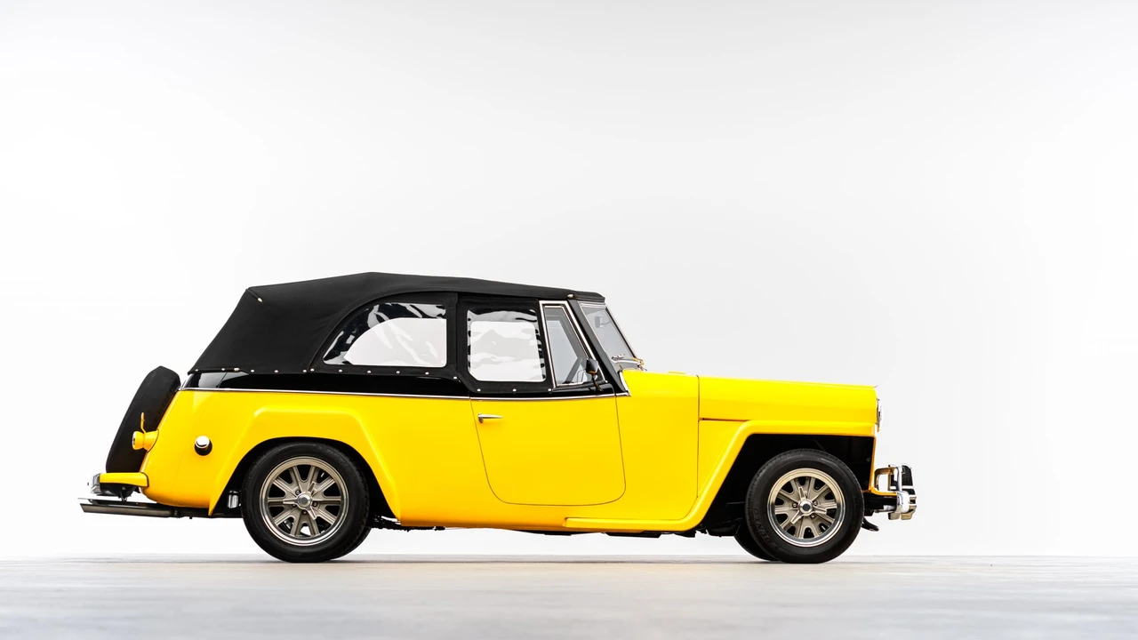 1949 Willys Jeepster - Image 21 of 31