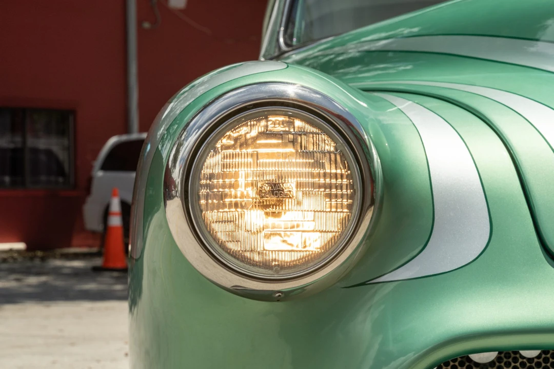 1951 Chevrolet Special & Deluxe & Fleetline - Image 13 of 31