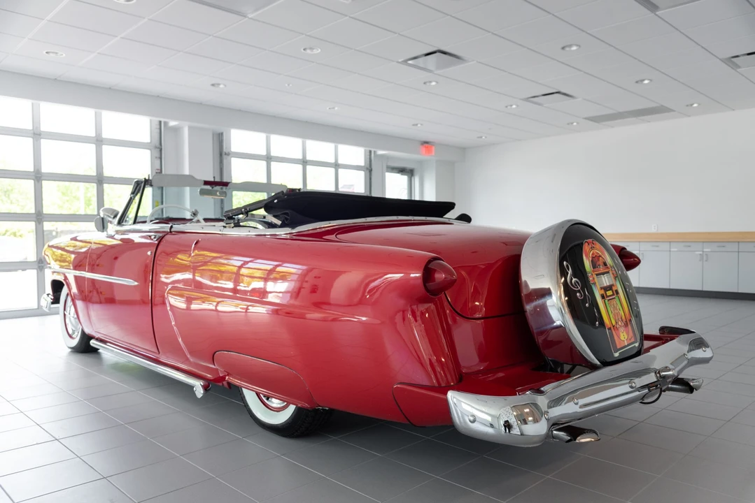 1953 Ford Crestline - Image 13 of 31