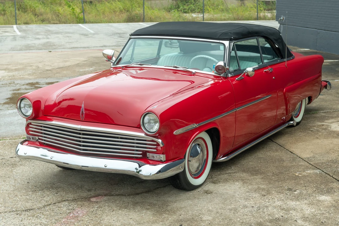 1953 Ford Crestline - Image 25 of 31