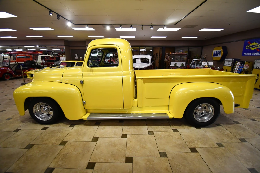 1953 International Harvester Pickup - Image 8 of 31