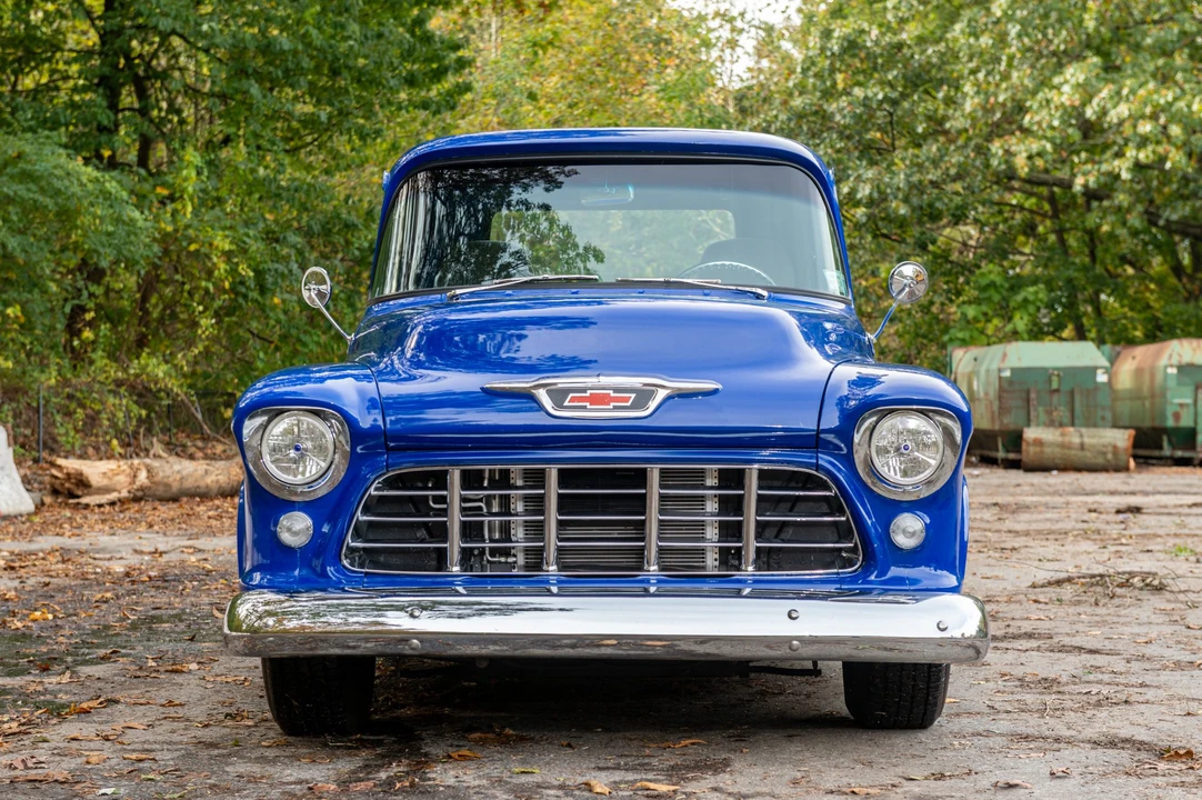 1955 Chevrolet Task Force - Image 10 of 31