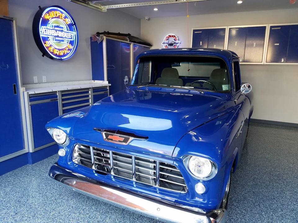 1955 Chevrolet Task Force - Image 14 of 31