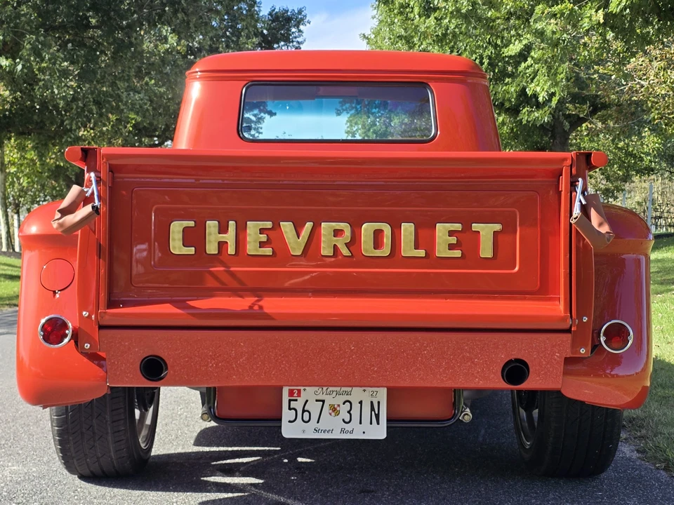1955 Chevrolet Task Force - Image 29 of 31