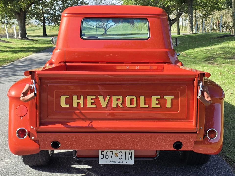 1955 Chevrolet Task Force - Image 28 of 31