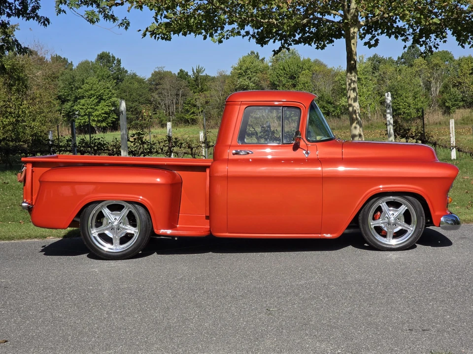 1955 Chevrolet Task Force - Image 20 of 31