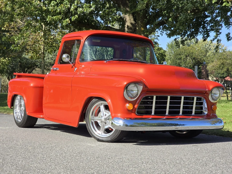 1955 Chevrolet Task Force - Image 17 of 31