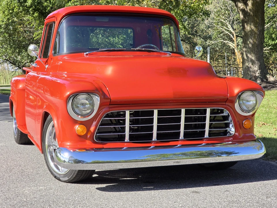 1955 Chevrolet Task Force - Image 13 of 31