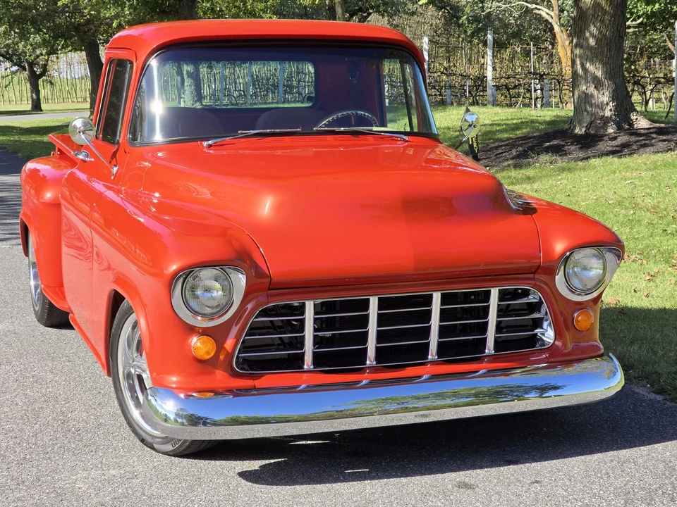 1955 Chevrolet Task Force - Image 12 of 31