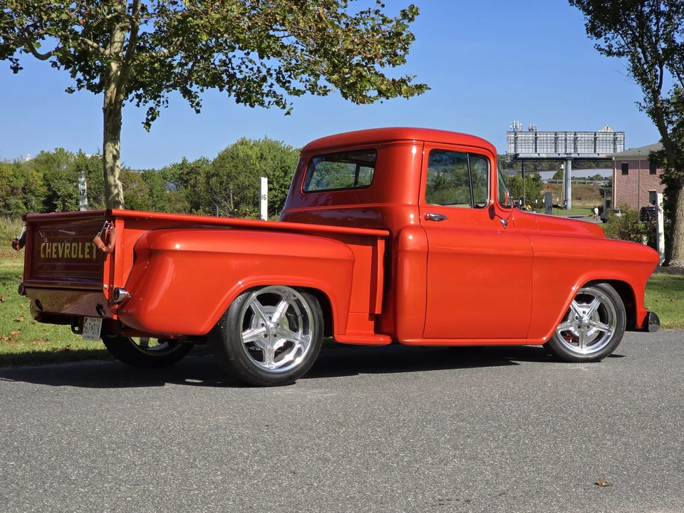 1955 Chevrolet Task Force - Image 21 of 31