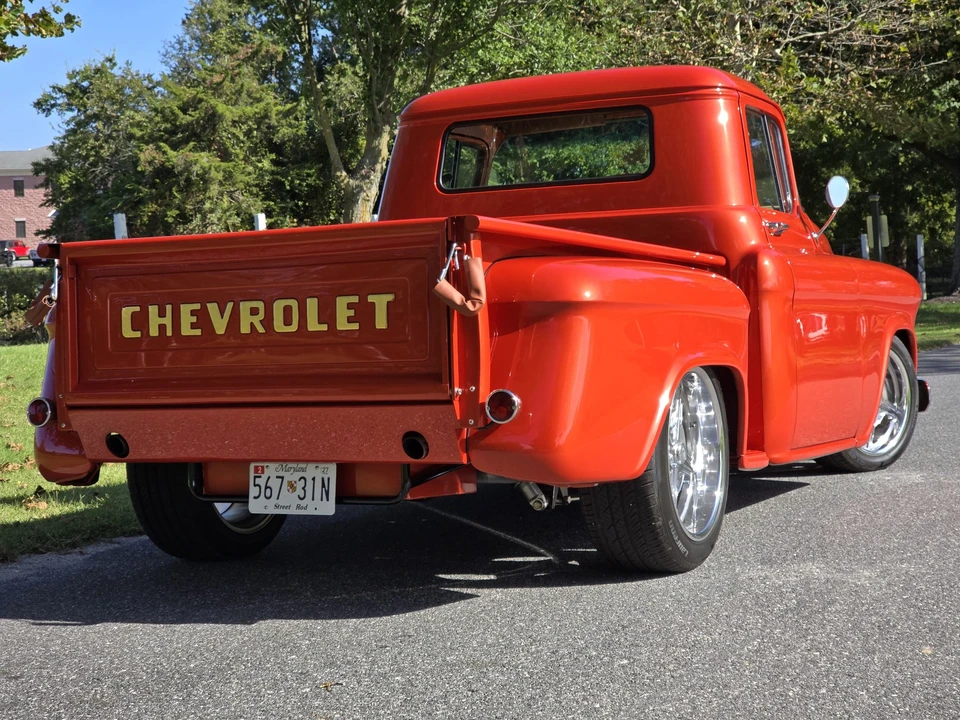1955 Chevrolet Task Force - Image 25 of 31
