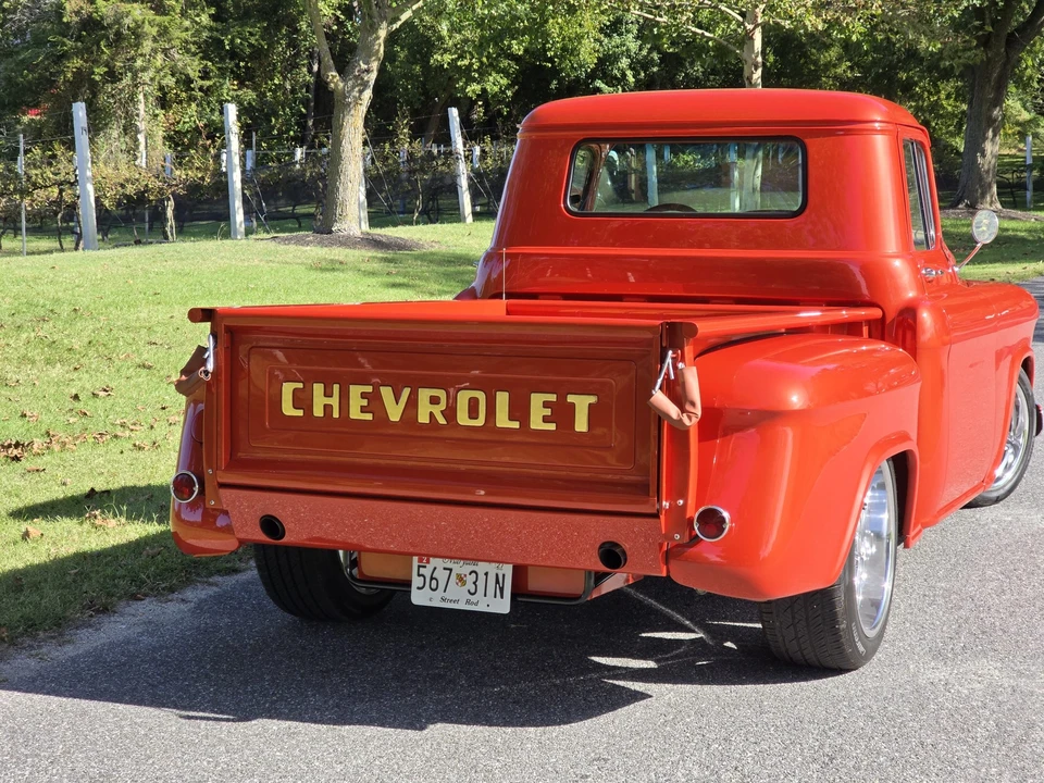 1955 Chevrolet Task Force - Image 26 of 31