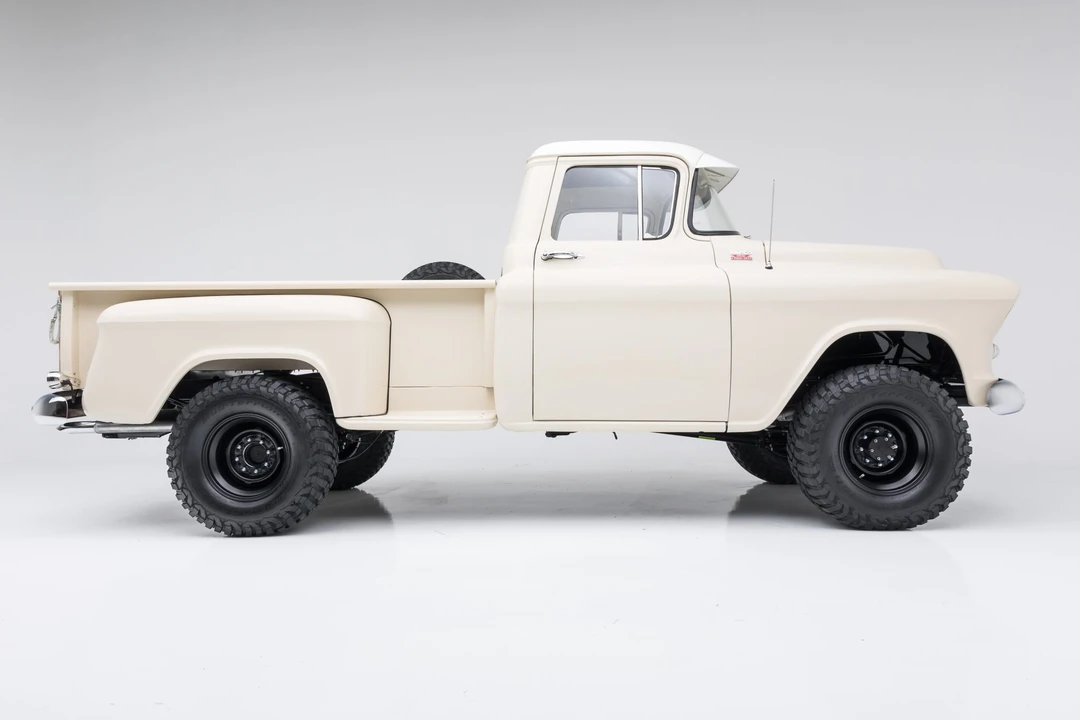 1955 Chevrolet Task Force - Image 15 of 31
