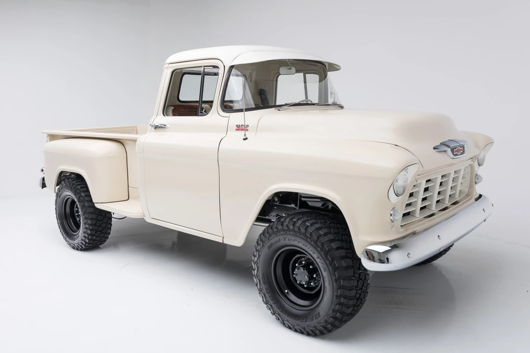 1955 Chevrolet Task Force - Image 16 of 31