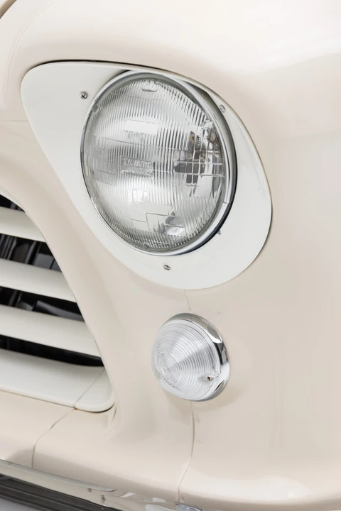1955 Chevrolet Task Force - Image 21 of 31