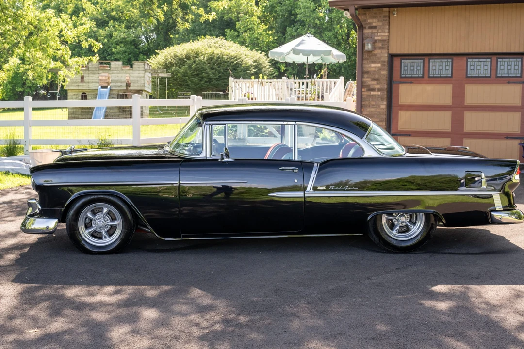 1955 Chevrolet Tri-Five Bel Air 2-Door Hardtop & Coupe - Image 4 of 31