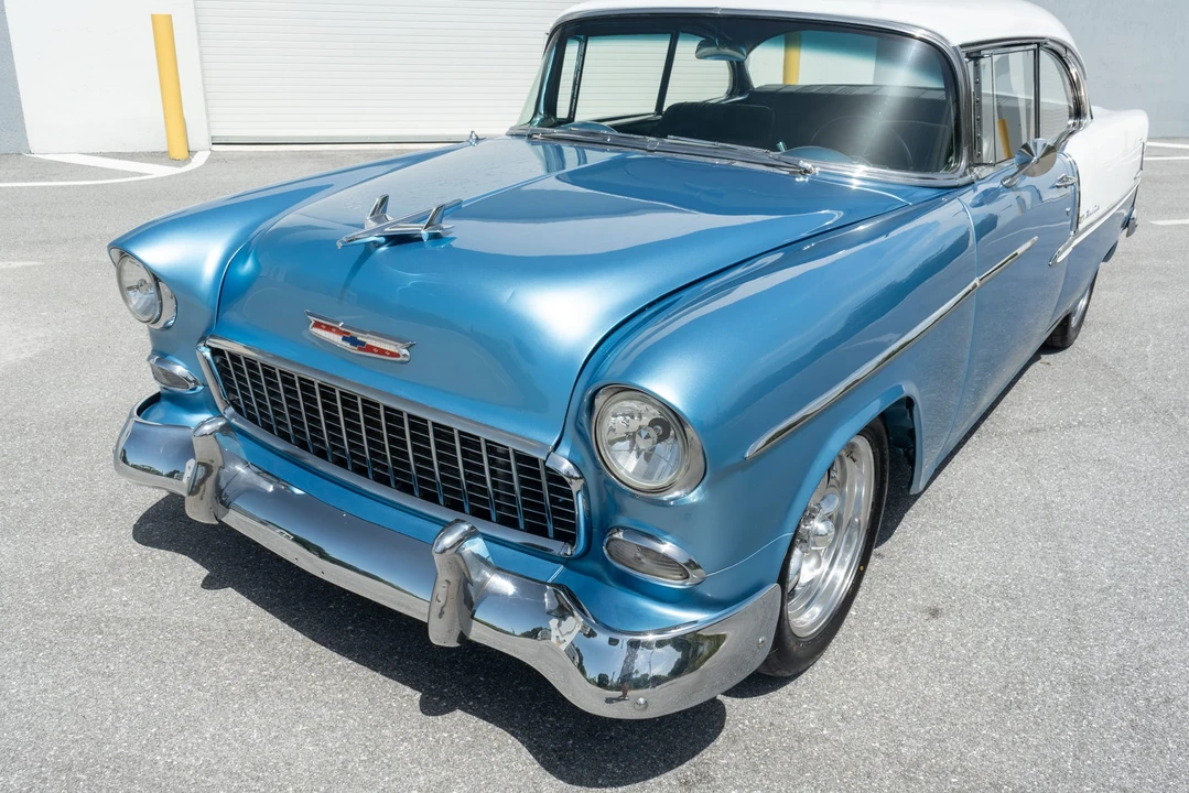 1955 Chevrolet Tri-Five Bel Air 2-Door Hardtop & Coupe - Image 4 of 31