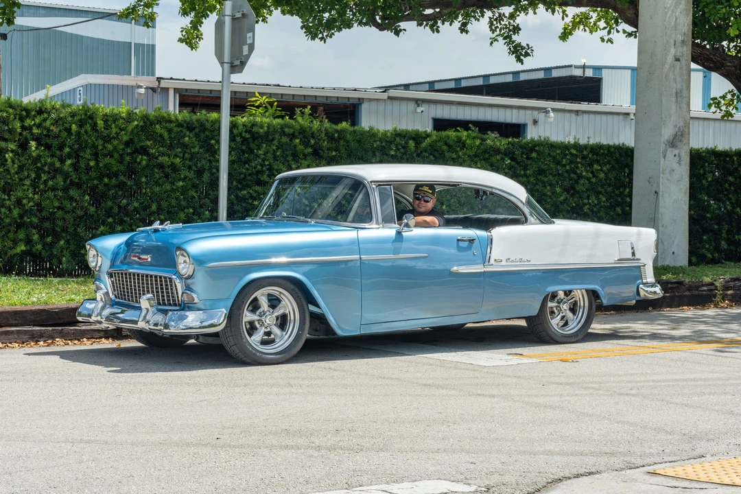 1955 Chevrolet Tri-Five Bel Air 2-Door Hardtop & Coupe - Image 25 of 31