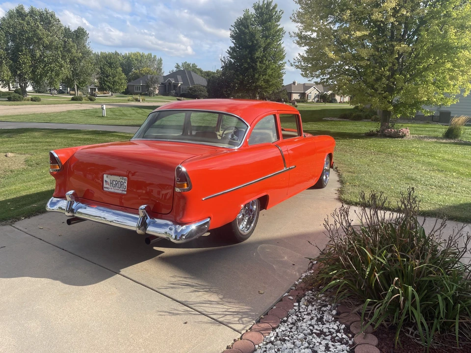 1955 Chevrolet Tri-Five Bel Air Sedan & Wagon - Image 5 of 31