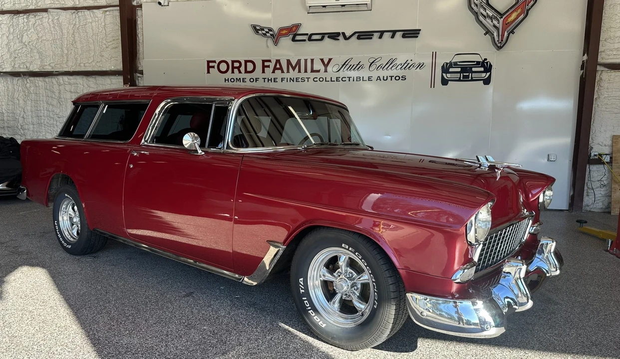 1955 Chevrolet Nomad - Image 10 of 31