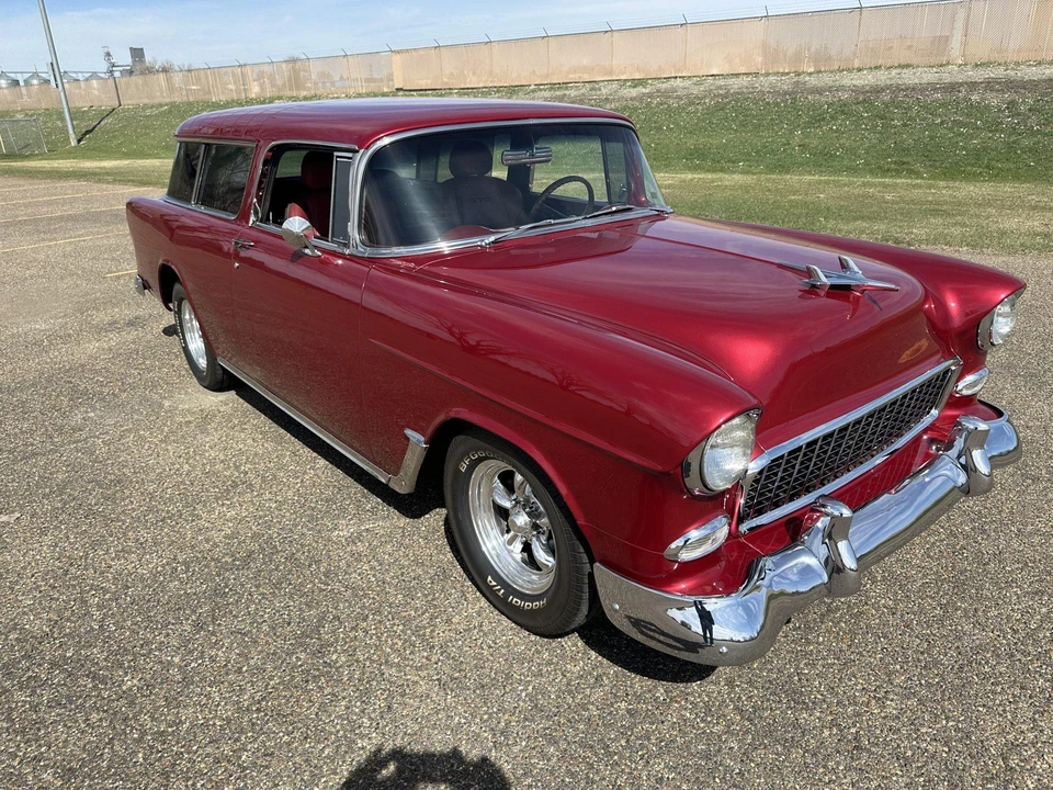 1955 Chevrolet Nomad - Image 2 of 31