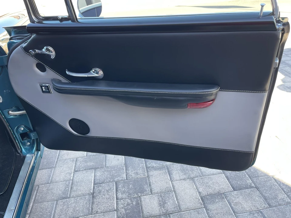 1955 Chevrolet Nomad - Image 30 of 31