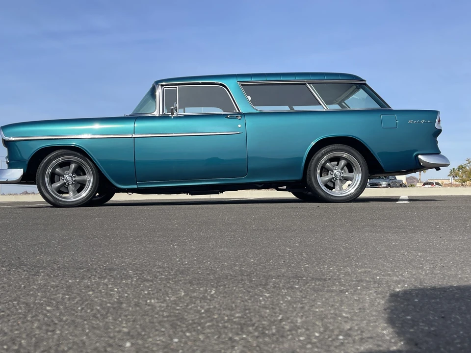 1955 Chevrolet Nomad - Image 8 of 31