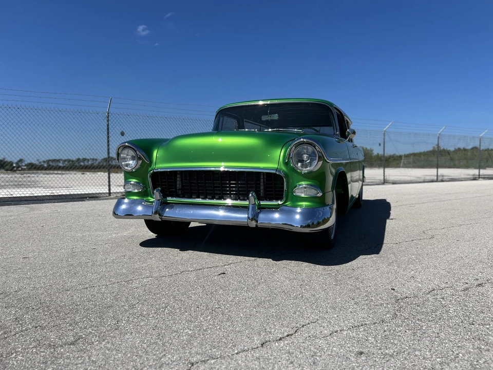 1955 Chevrolet Nomad - Image 2 of 31