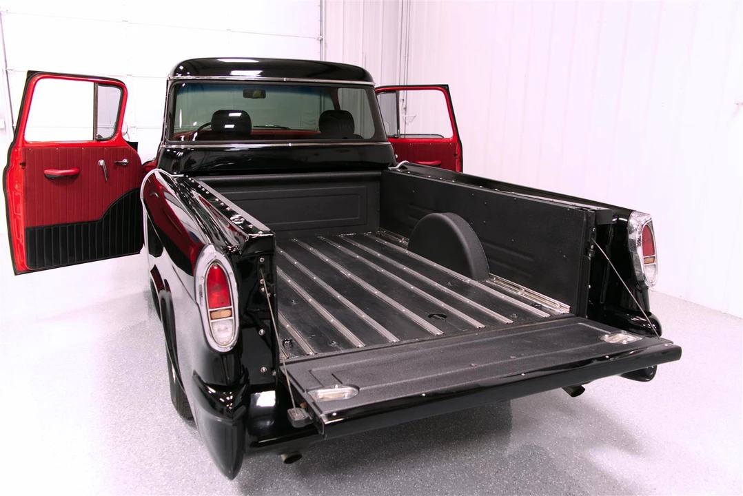 1955 Chevrolet Task Force - Image 17 of 31