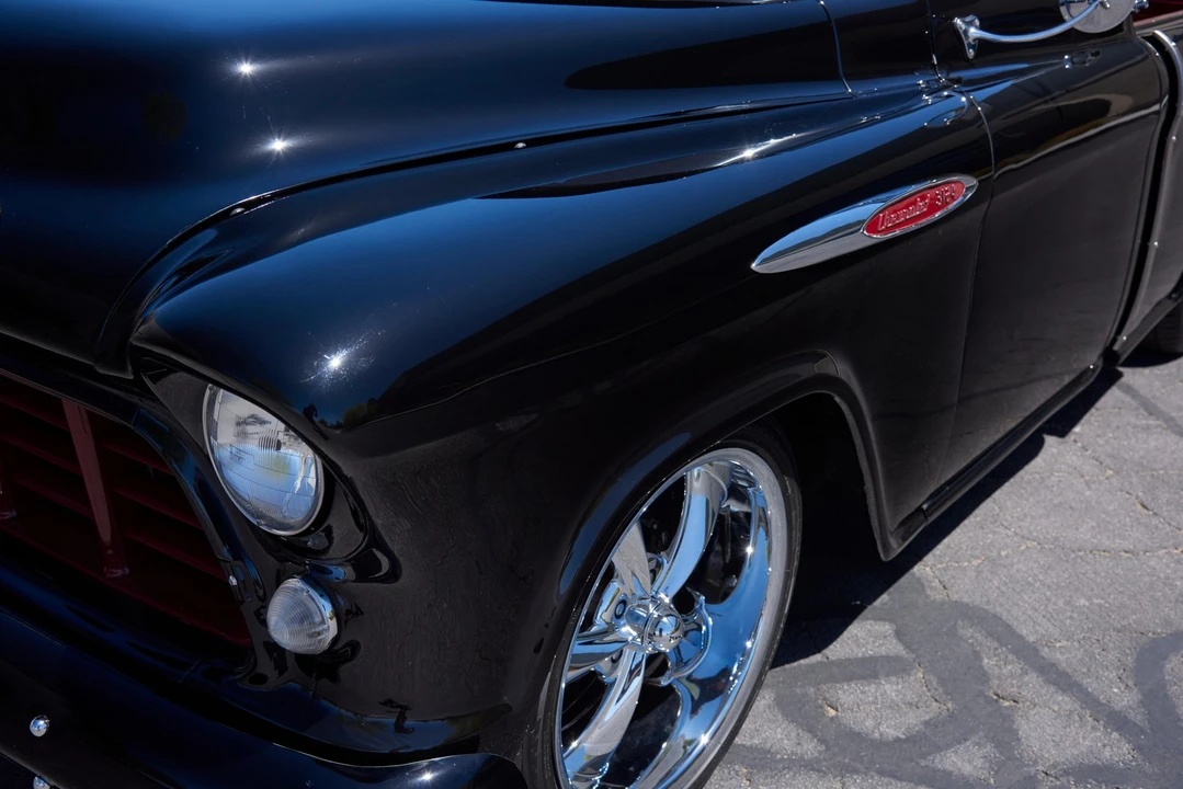 1955 Chevrolet Task Force - Image 24 of 31