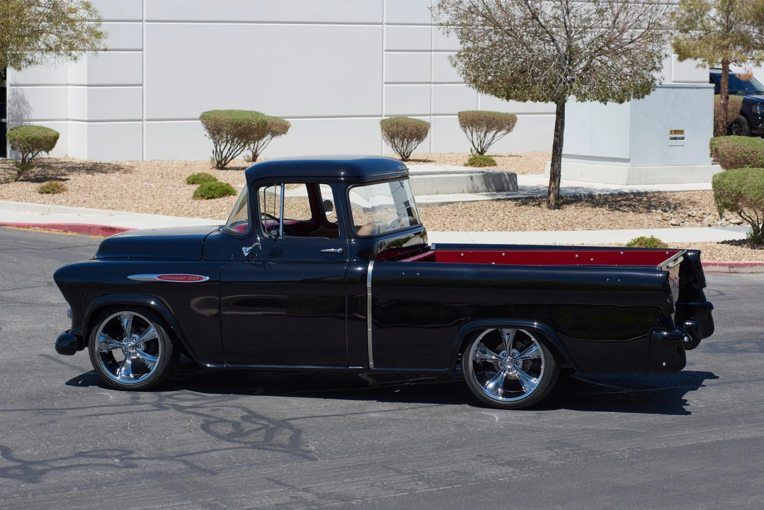 1955 Chevrolet Task Force - Image 13 of 31
