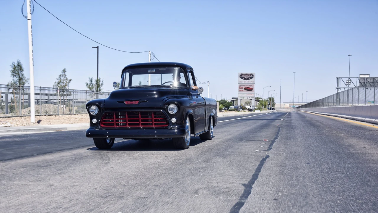 1955 Chevrolet Task Force - Image 16 of 31