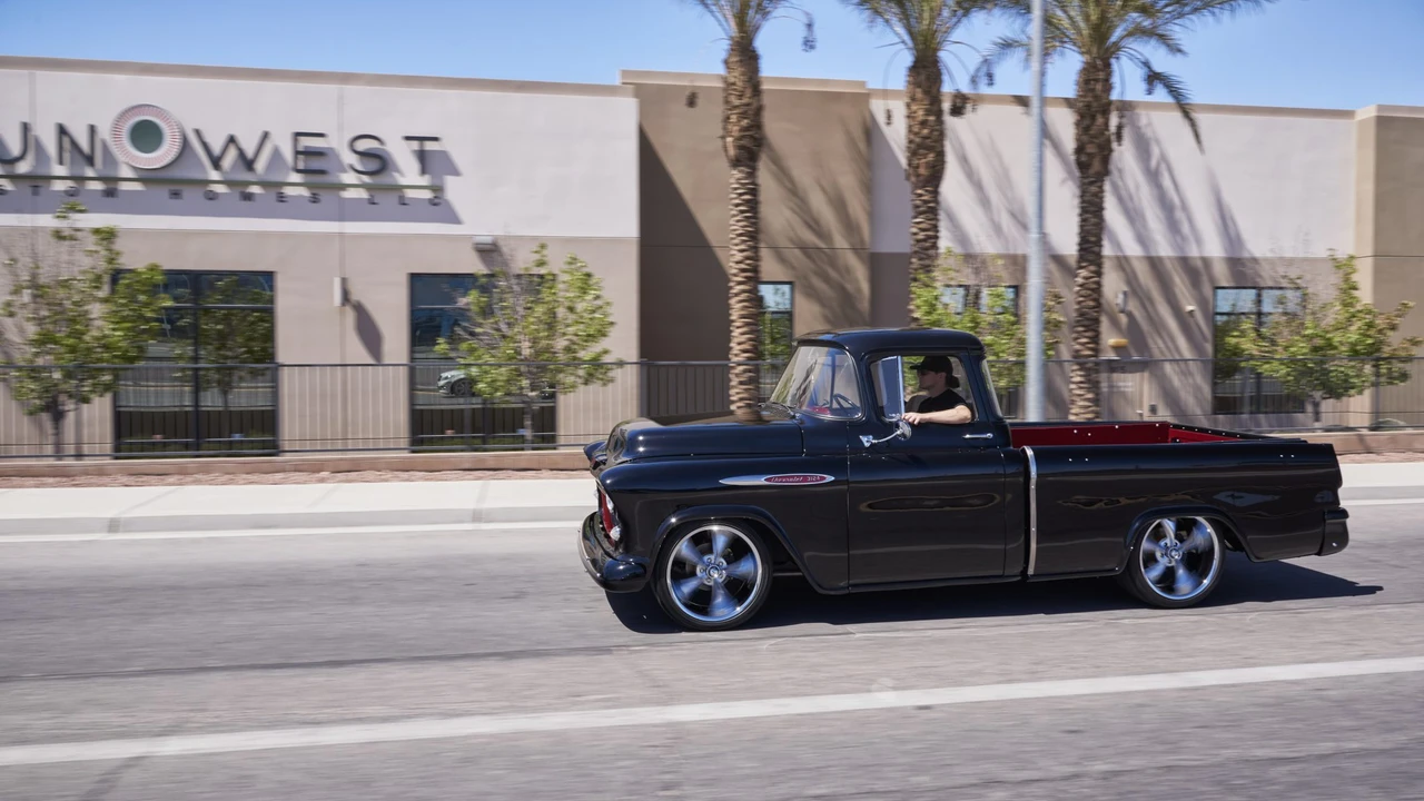 1955 Chevrolet Task Force - Image 14 of 31