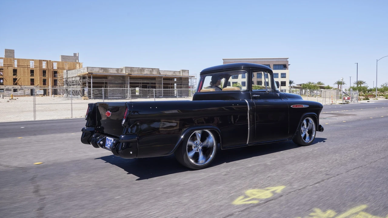 1955 Chevrolet Task Force - Image 6 of 31