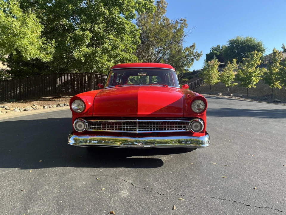1955 Ford Country Squire - Image 10 of 31