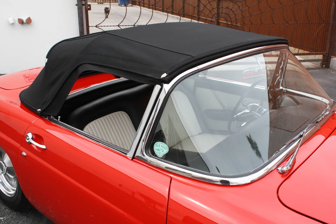 1955 Ford Thunderbird 1st Gen - Image 26 of 31