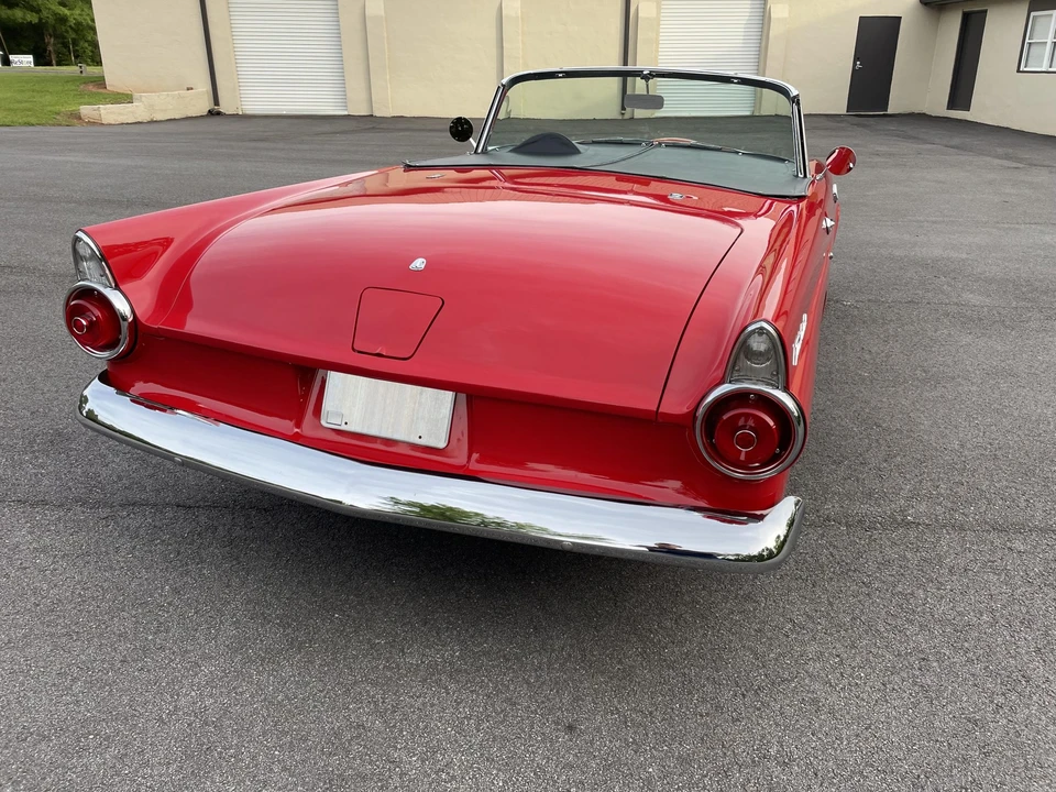 1955 Ford Thunderbird 1st Gen - Image 26 of 31