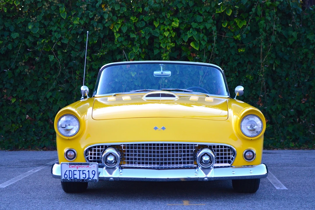 1955 Ford Thunderbird 1st Gen - Image 17 of 31