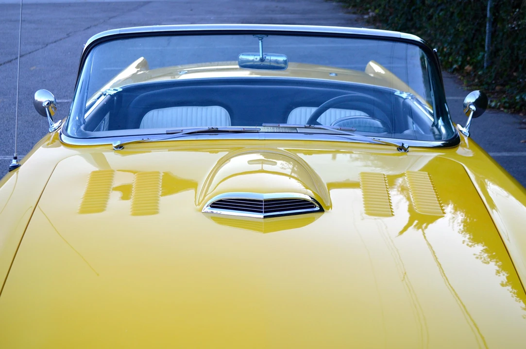 1955 Ford Thunderbird 1st Gen - Image 21 of 31