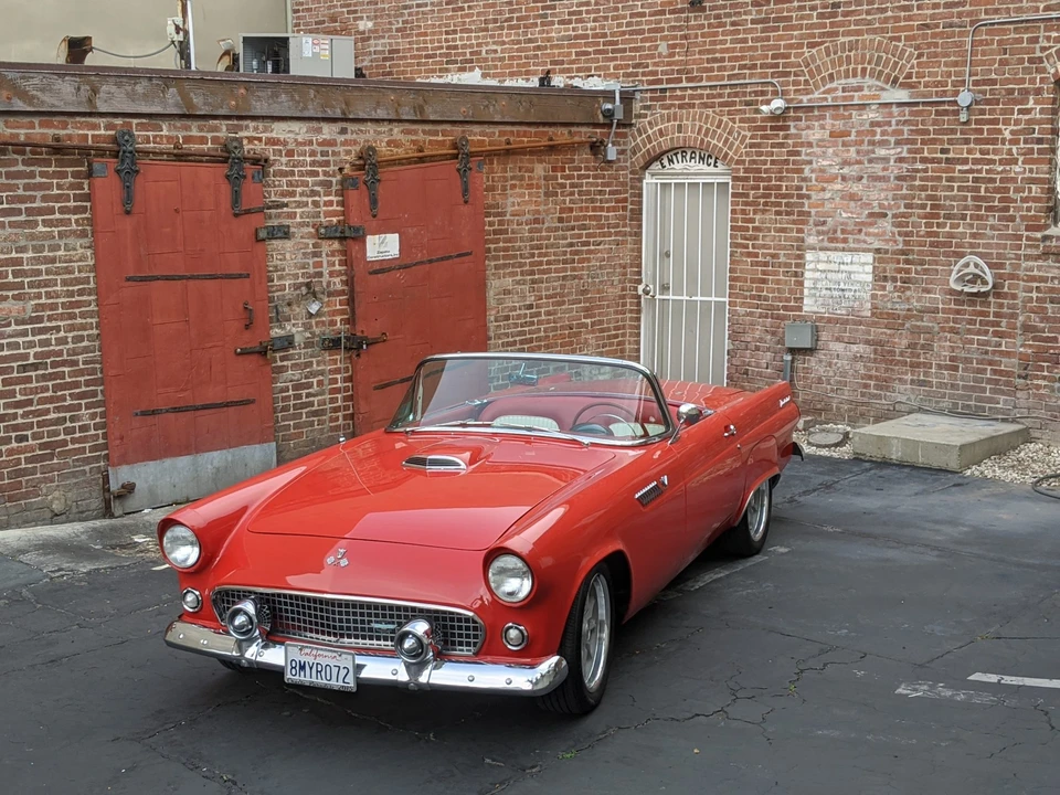 1955 Ford Thunderbird 1st Gen - Image 26 of 31