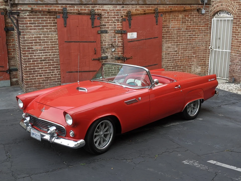 1955 Ford Thunderbird 1st Gen - Image 30 of 31