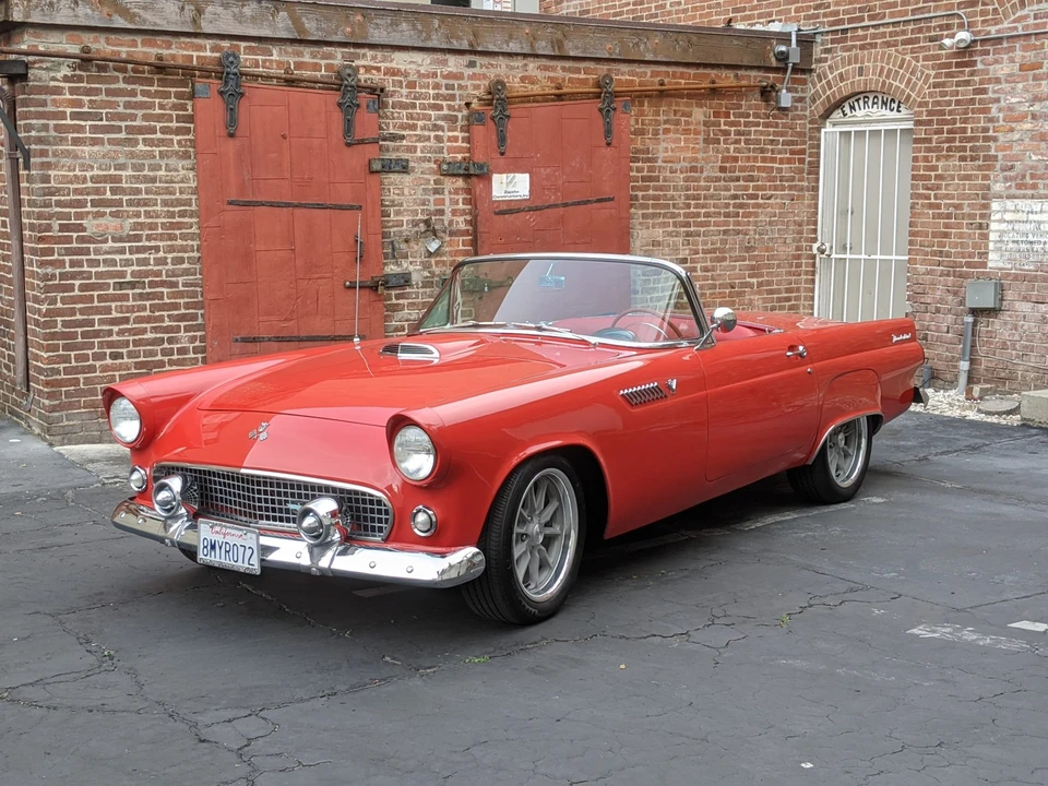 1955 Ford Thunderbird 1st Gen - Image 27 of 31