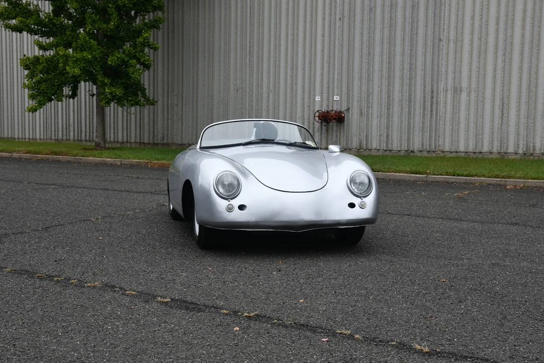 1955 Porsche Speedster - Image 18 of 31