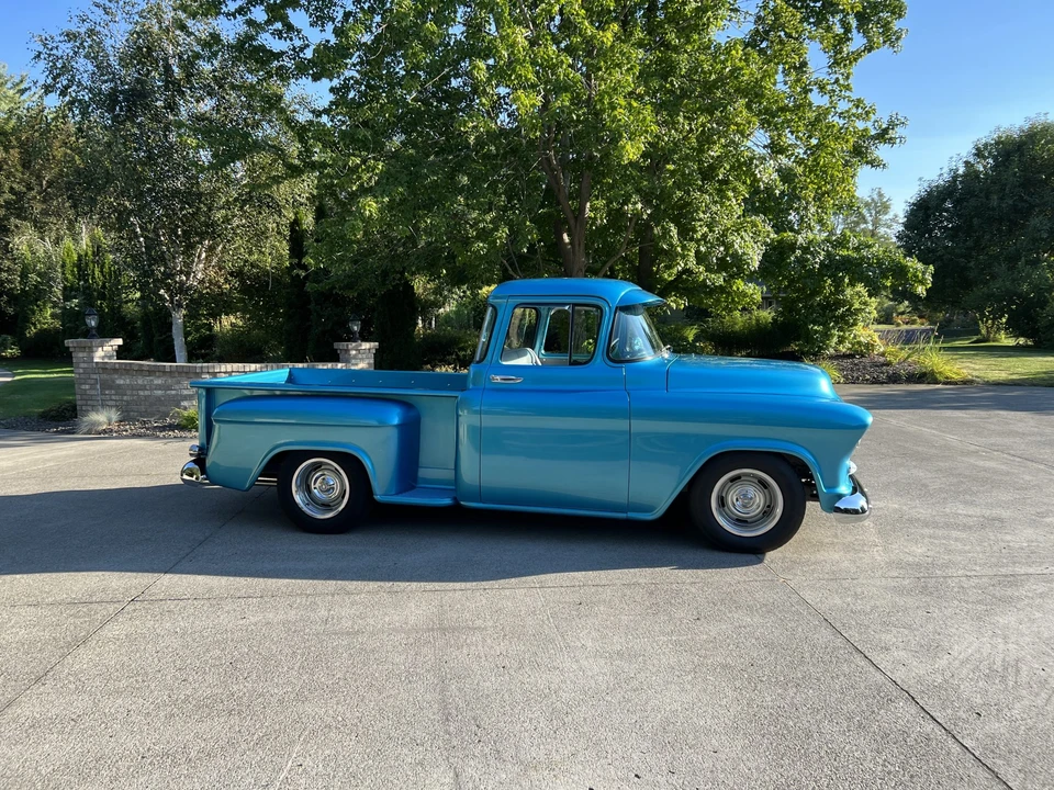 1956 Chevrolet Task Force - Image 16 of 31