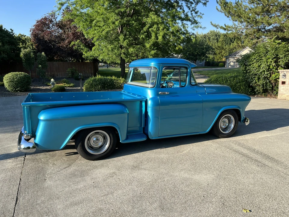 1956 Chevrolet Task Force - Image 15 of 31