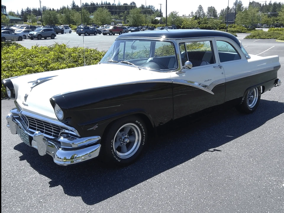 1956 Ford Fairlane 1st Gen - Image 2 of 31