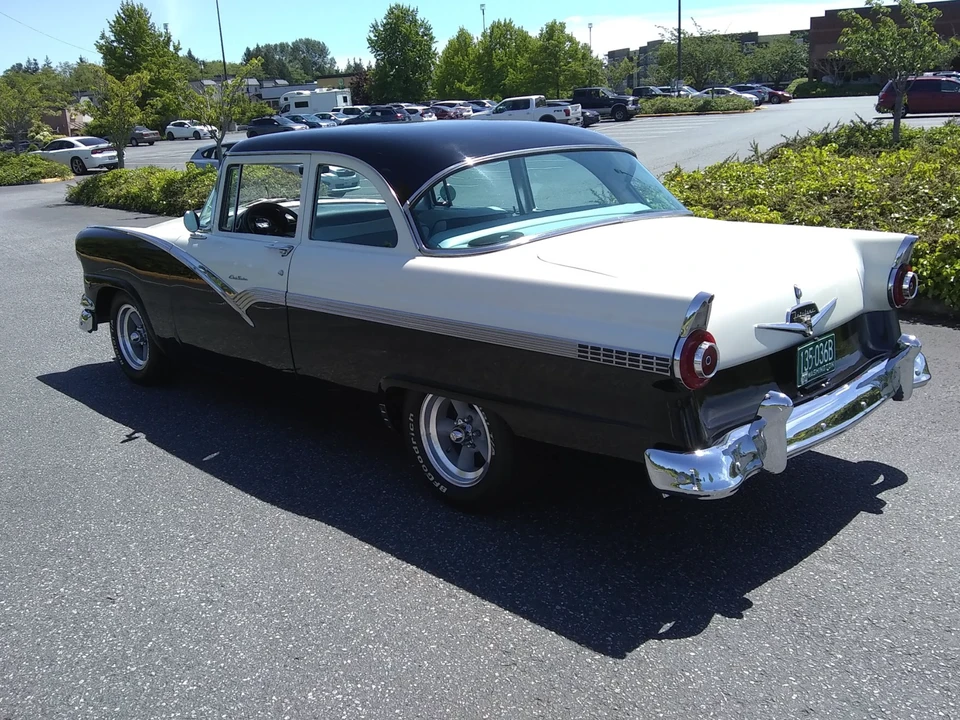 1956 Ford Fairlane 1st Gen - Image 3 of 31
